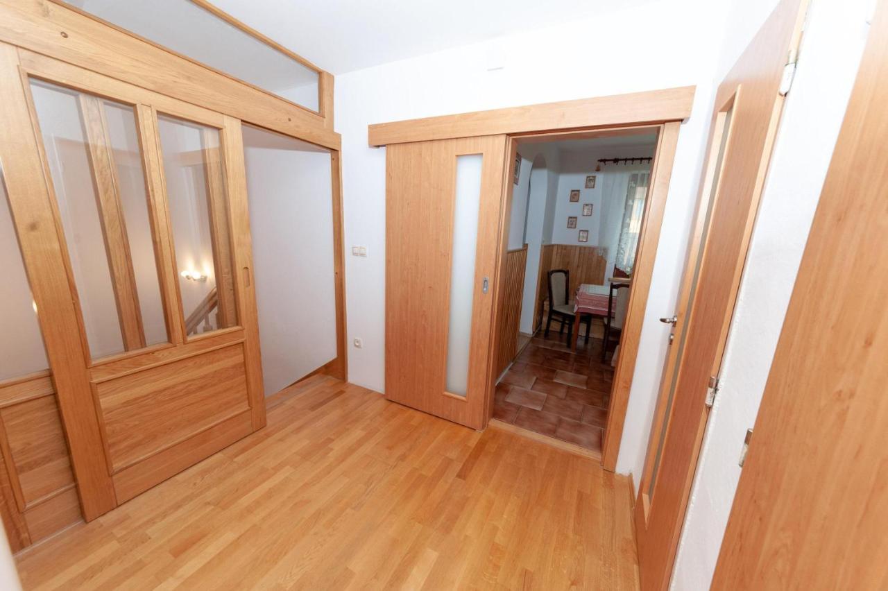 Řadovka Bílá Apartamento Exterior foto